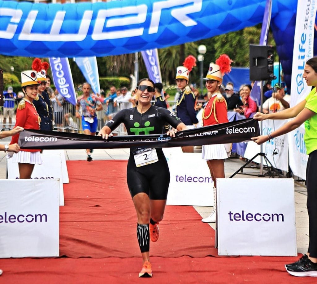 Foto: @myffotografia Por segunda vez, Clara Debiassi se impuso en el triatlón de su ciudad.