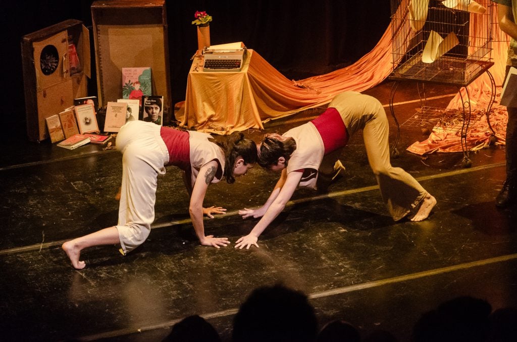 Escena de la Estación Poética dedicada a Oliverio Girondo.