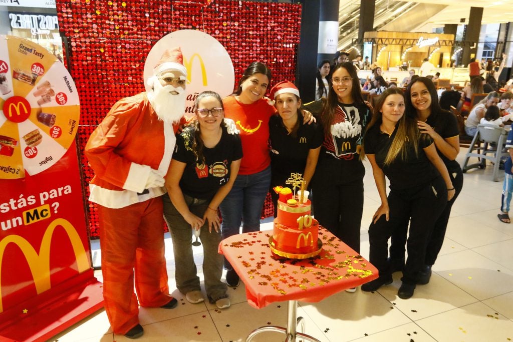 El local de McDonald's celebró los primeros diez años en el Paseo Aldrey.