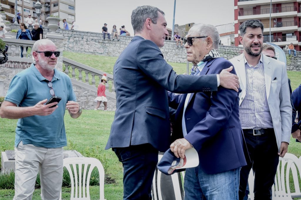 El intendente Agustín Neme recibió el saludo del empresario Florencio Aldrey