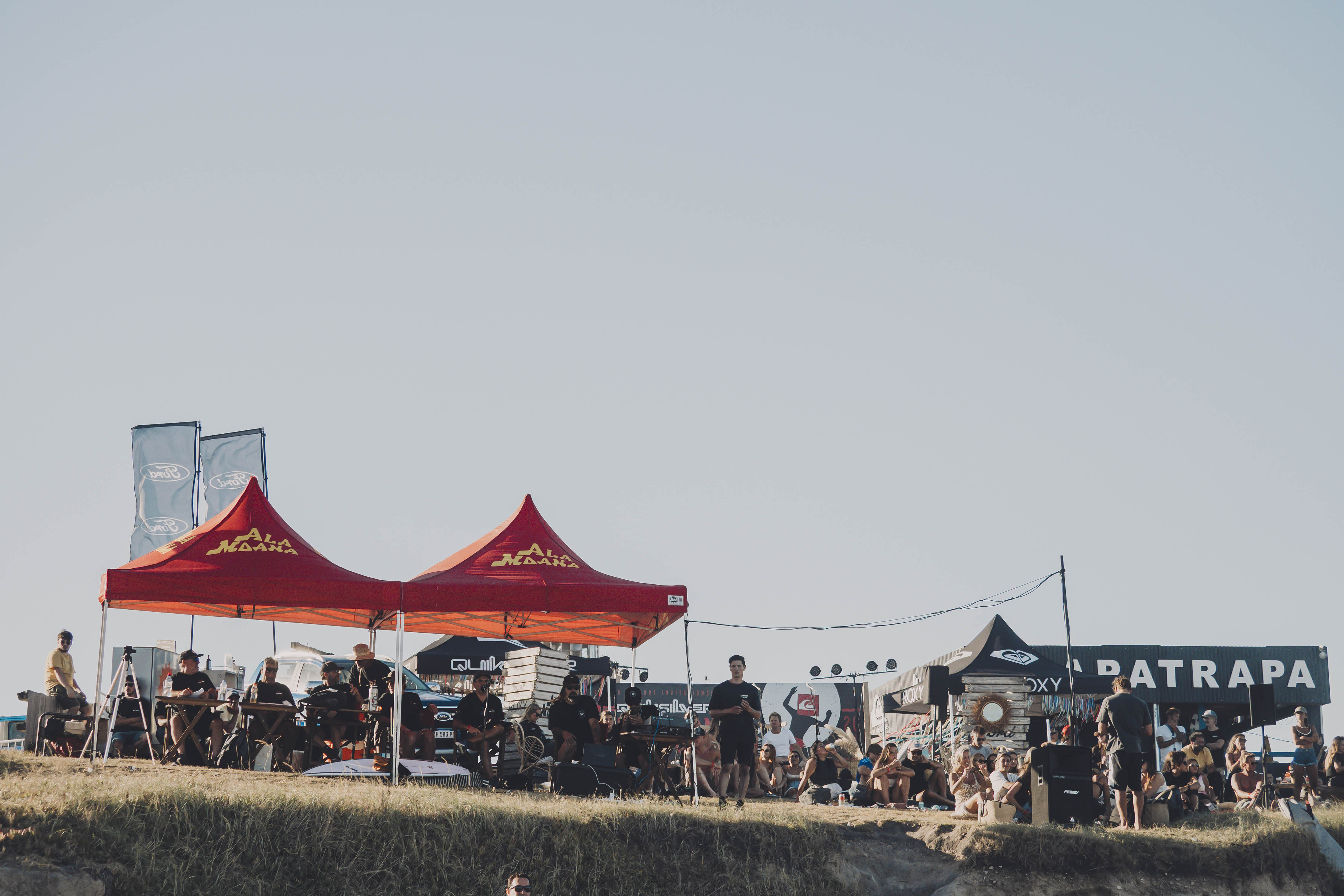 -Explotó la explanada natural que hay en el balneario Chapatrapa de Chapadmalal. Mucho público.