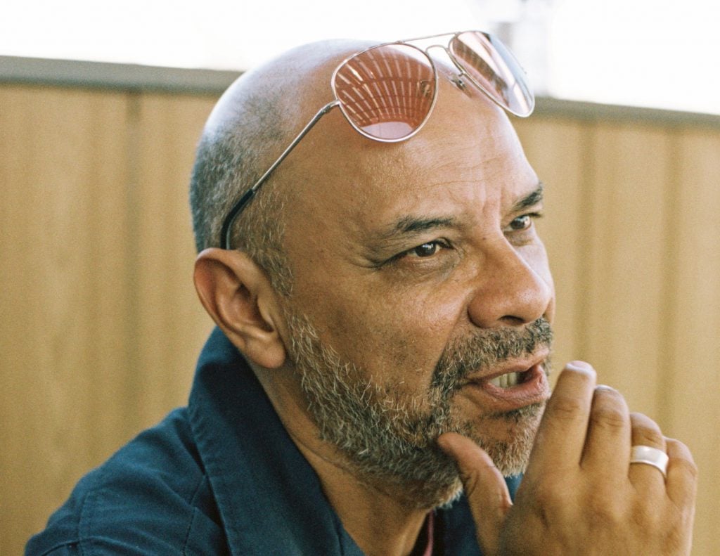 En 2011 Fabián Casas fue elegido por la Feria del Libro de Guadalajara como uno de los autores que garantizan el relevo de los grandes escritores latinoamericanos del siglo XX.