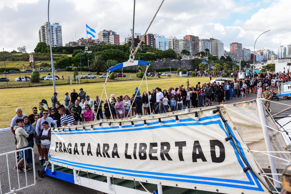 LIBERTAD 06
