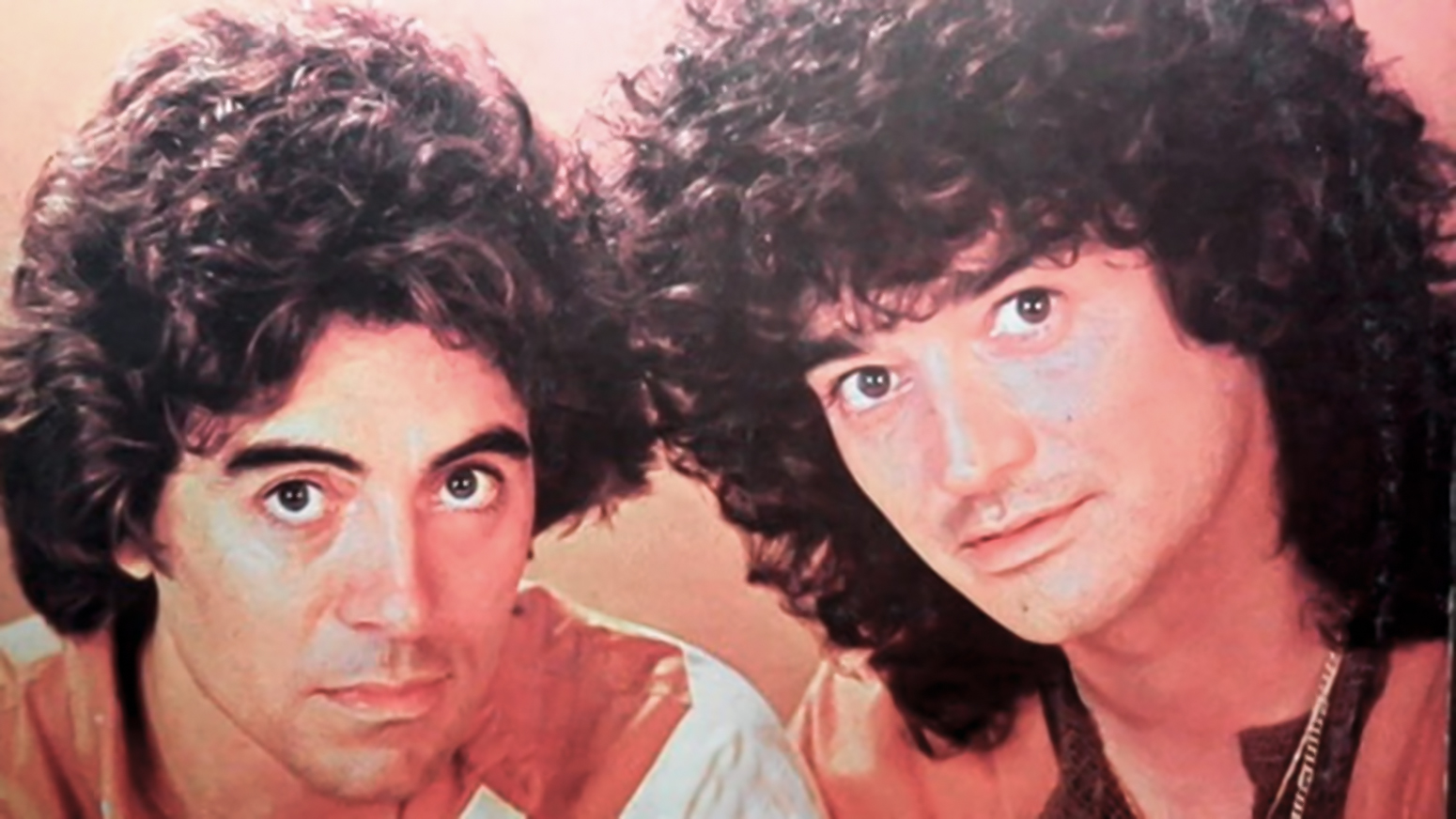 Juan y Juan, el dúo que en 1970 reflejó a Mar del Plata en un hit musical arrasador.
