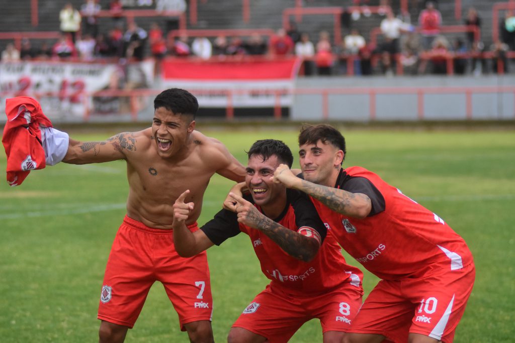 Vargas, Cejas y Restovich se quedaron en Quilmes para intentar ir por el bicampeonato.