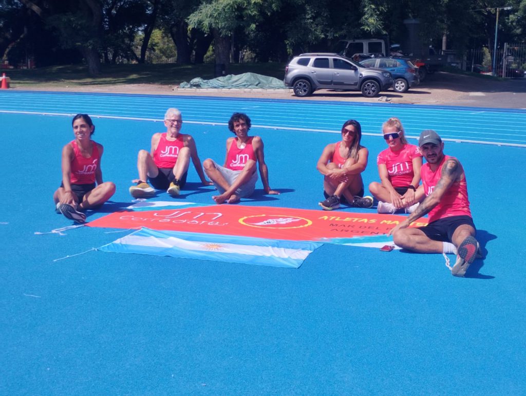 El equipo representante de JM Corredores se destacó en Uruguay.