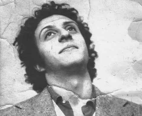 Carlos Waitz, fue secuestrado en plena función en el teatro "La Botonera" en el verano de 1977. 